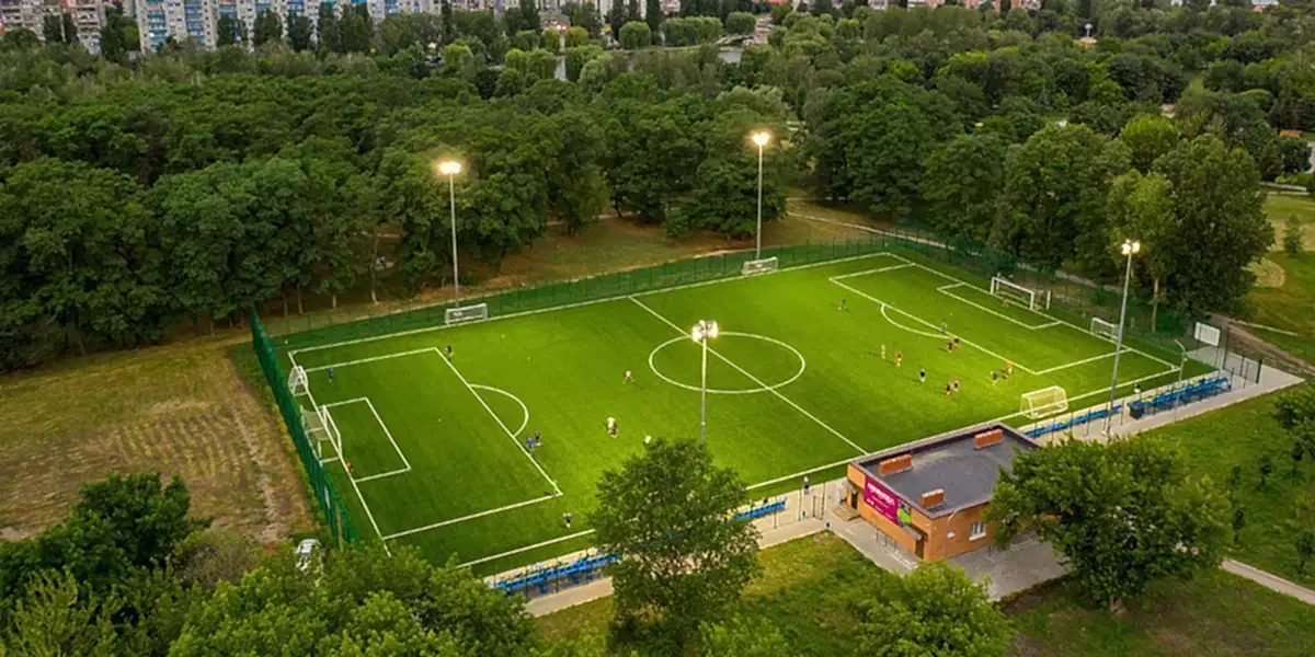 Futbol Sahası Yapımı