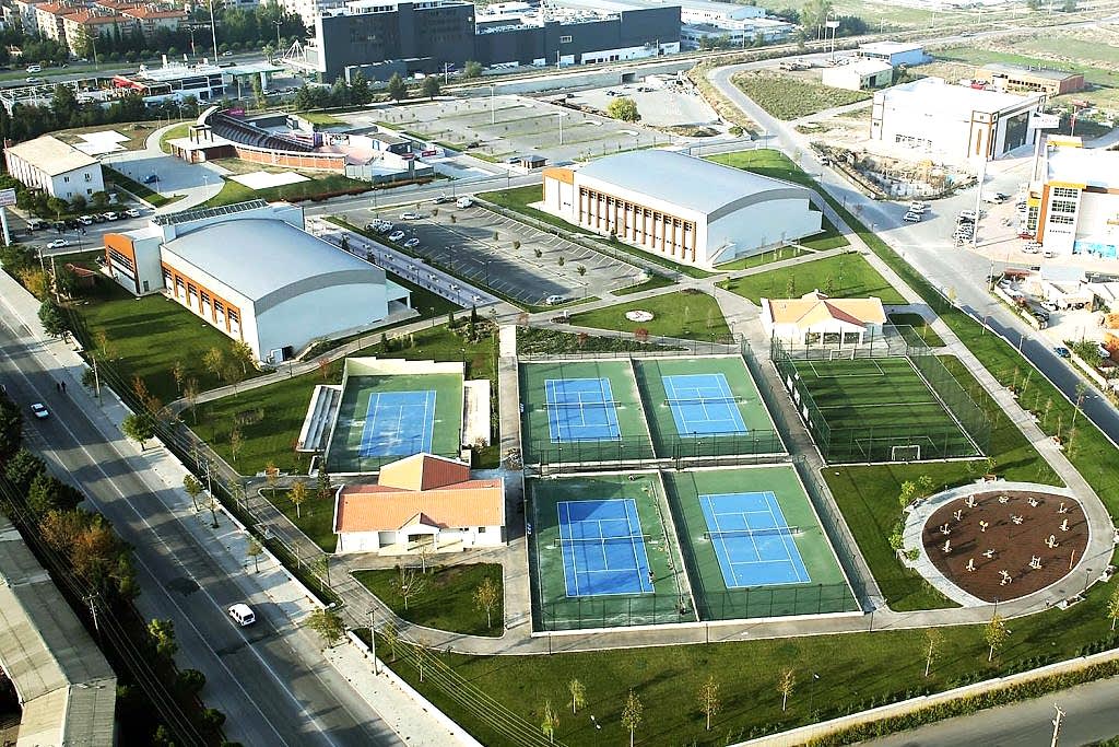 alparslan turkes spor kompleksi 1