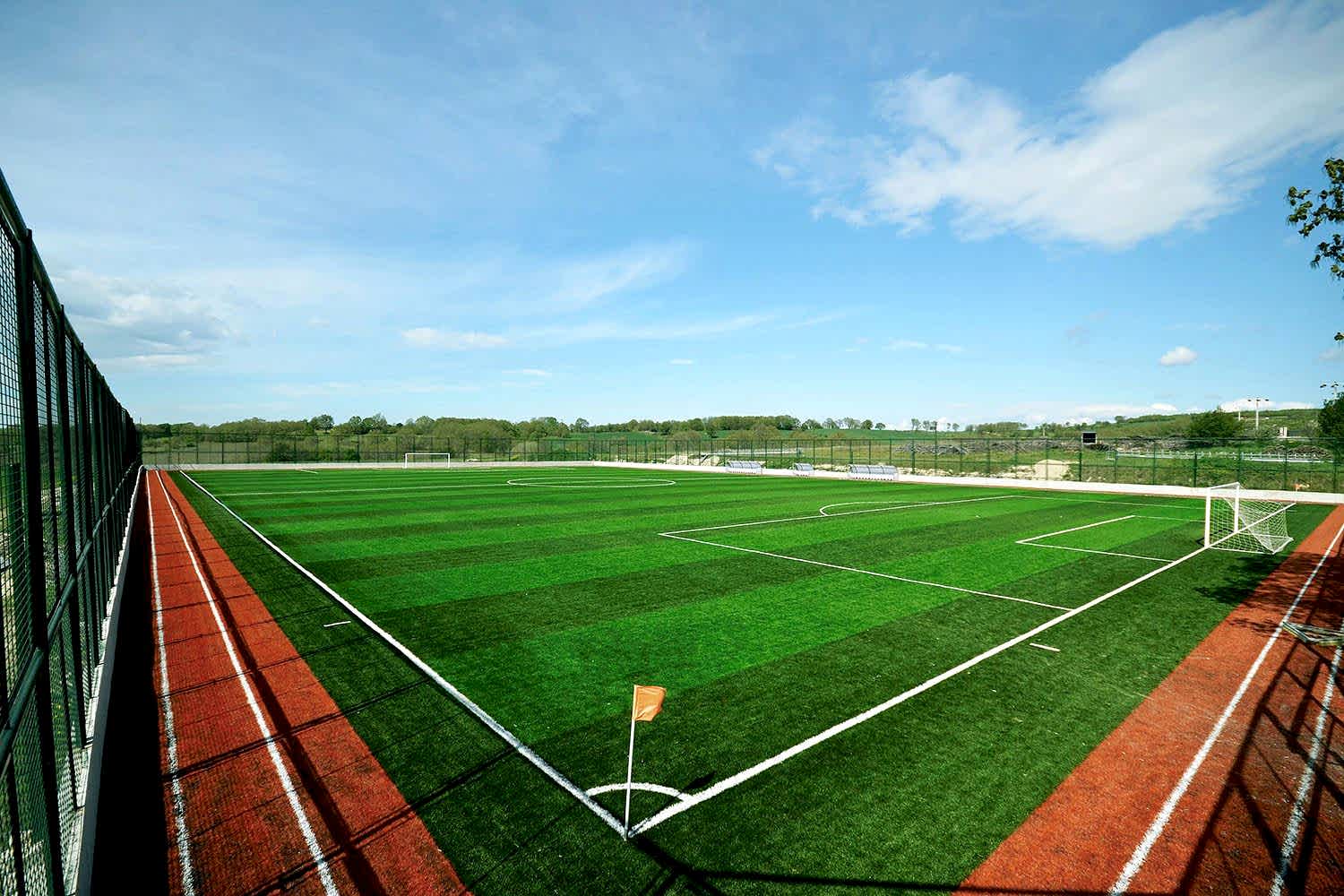 catalca izzettin koyu fifa futbol sahasi 1