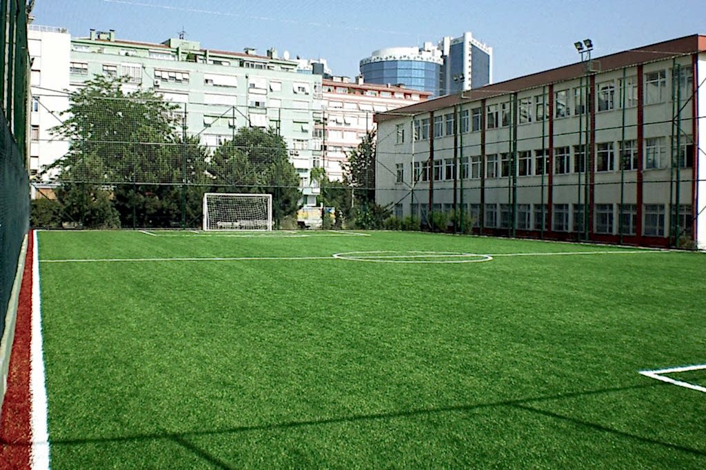 etiler natural park acik futbol shasi 1