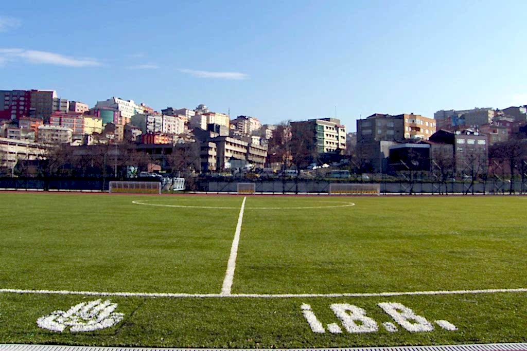 istanbul kagithane stadi