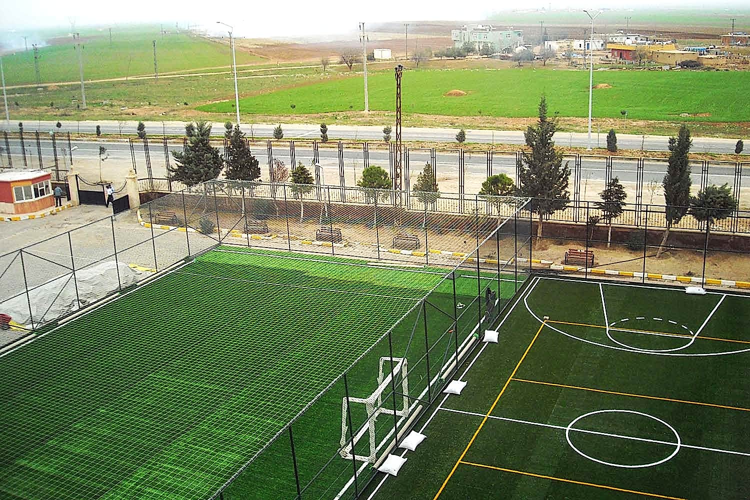 mardin kiziltepe atak koleji sentetik cim hali saha 1