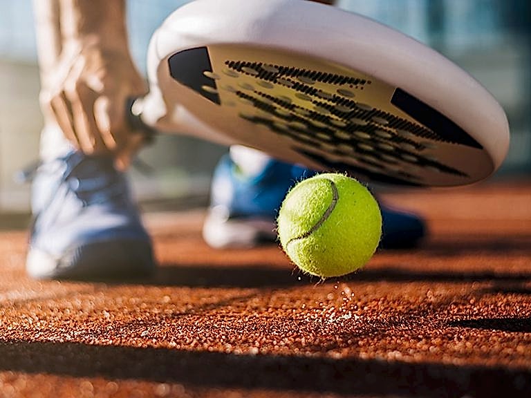 Padel Sahası